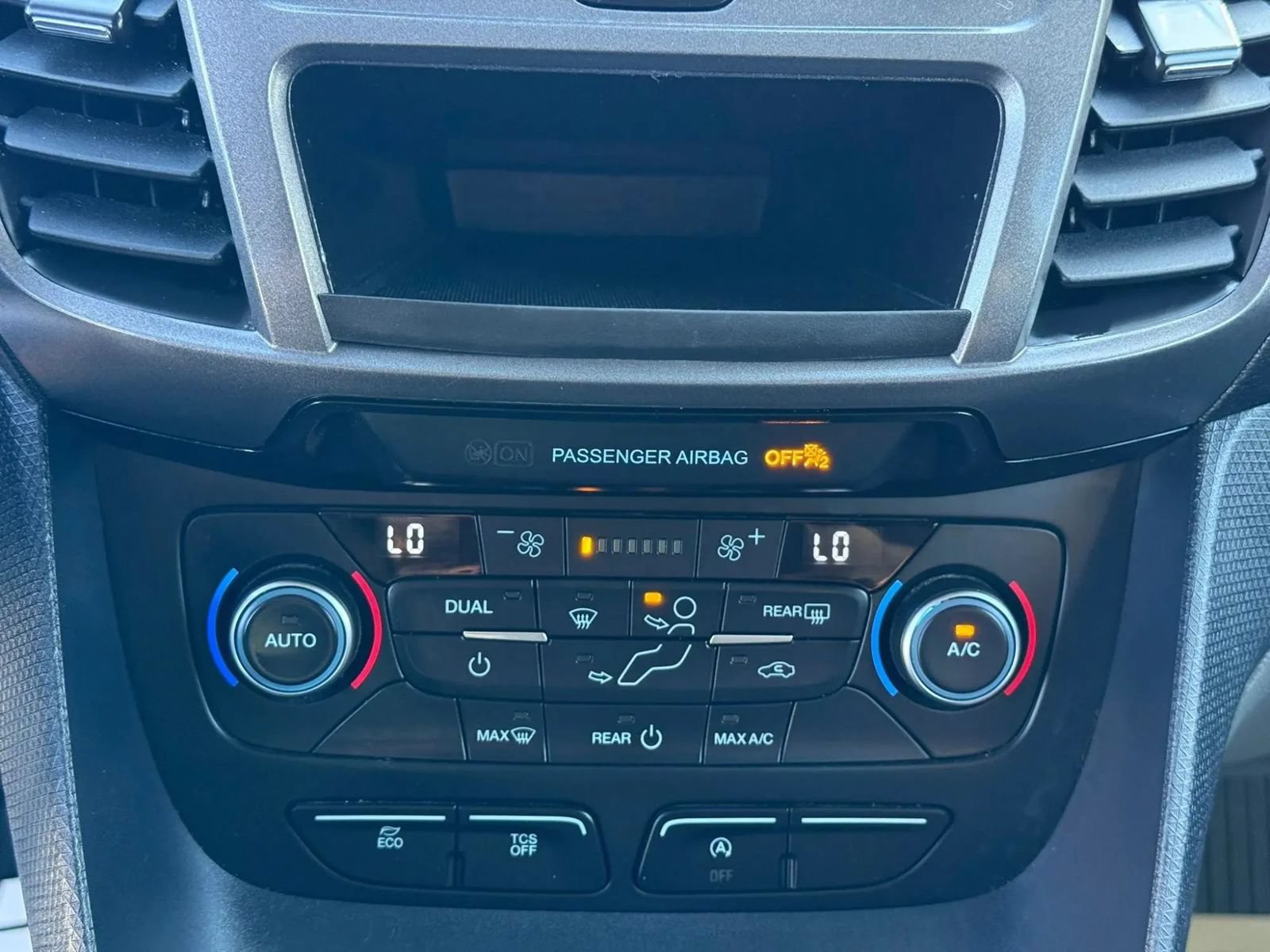 Used 2021 Ford Transit Connect XL FWD image 24