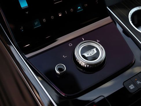 Used 2025 Cadillac Escalade Premium Luxury w/ LPO, Floor Liner Package image 22