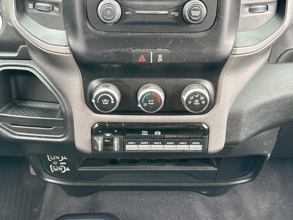 Used 2020 RAM 3500 Tradesman AWD/4WD image 16