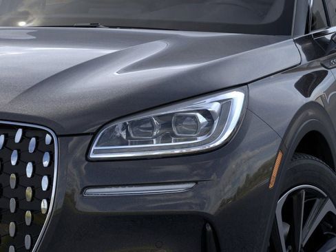 New 2025 Lincoln Corsair Reserve w/ Rear Removable Package Tray image 18