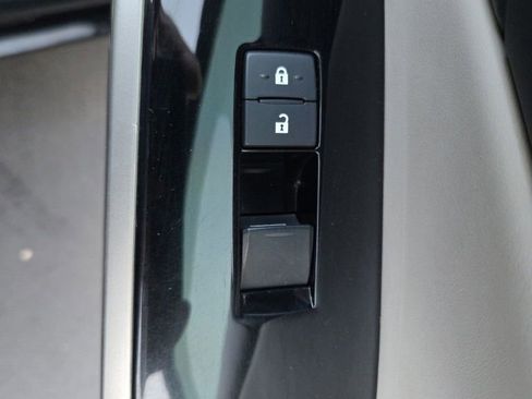 Used 2016 Lexus IS 200t 200t image 32