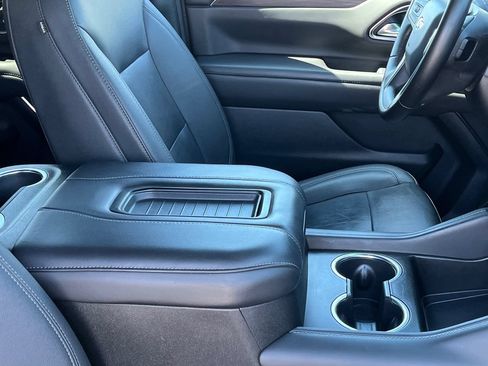 Used 2023 Chevrolet Tahoe LT RWD image 10