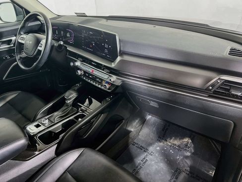 Used 2025 Kia Telluride S AWD/4WD image 28