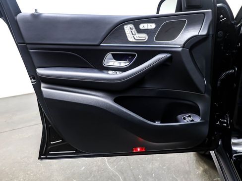 Certified 2025 Mercedes-Benz GLE 450e 4MATIC image 23