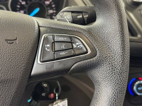 Used 2017 Ford Escape SE image 34