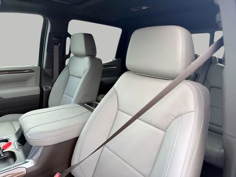 New 2026 Chevrolet Silverado 1500 RST w/ RST All Star Premium Package AWD/4WD image 17