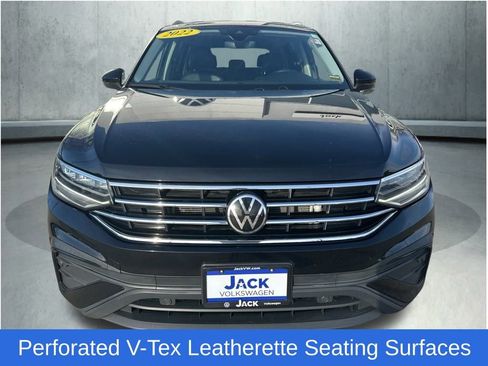 Used 2022 Volkswagen Tiguan SE image 10