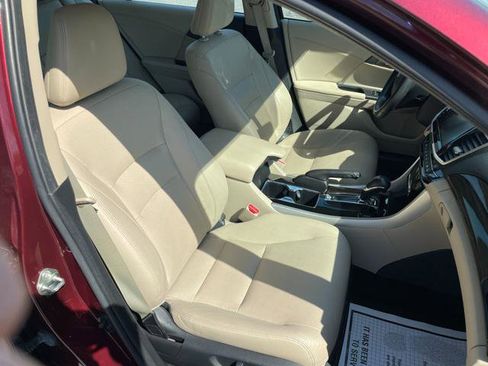 Used 2017 Honda Accord EX-L image 36