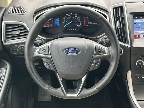 Used 2017 Ford Edge SEL w/ Equipment Group 201A image 24