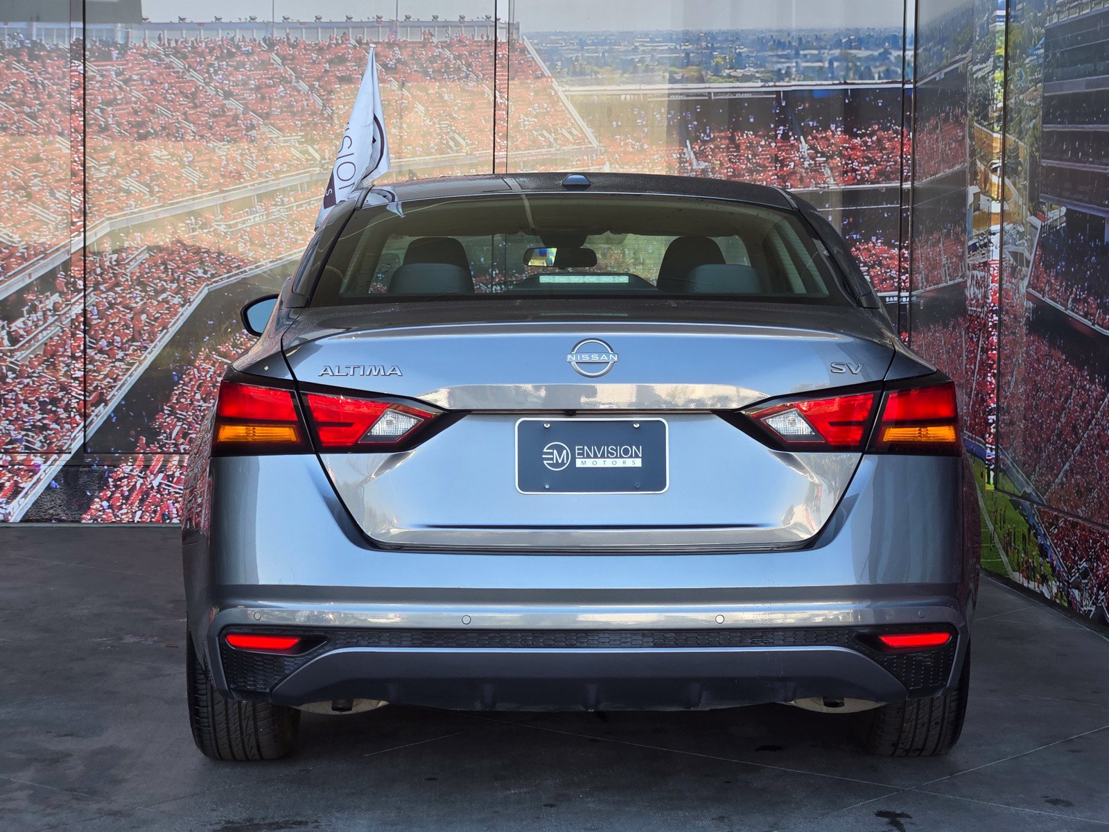 Used 2024 Nissan Altima 2.5 SV FWD image 7