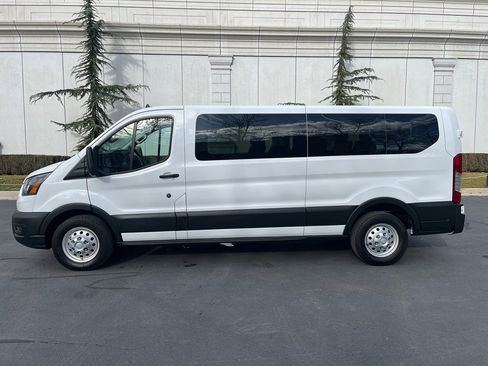 Used 2023 Ford Transit 350 XL image 10