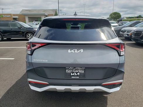 Certified 2025 Kia Sportage EX FWD image 5