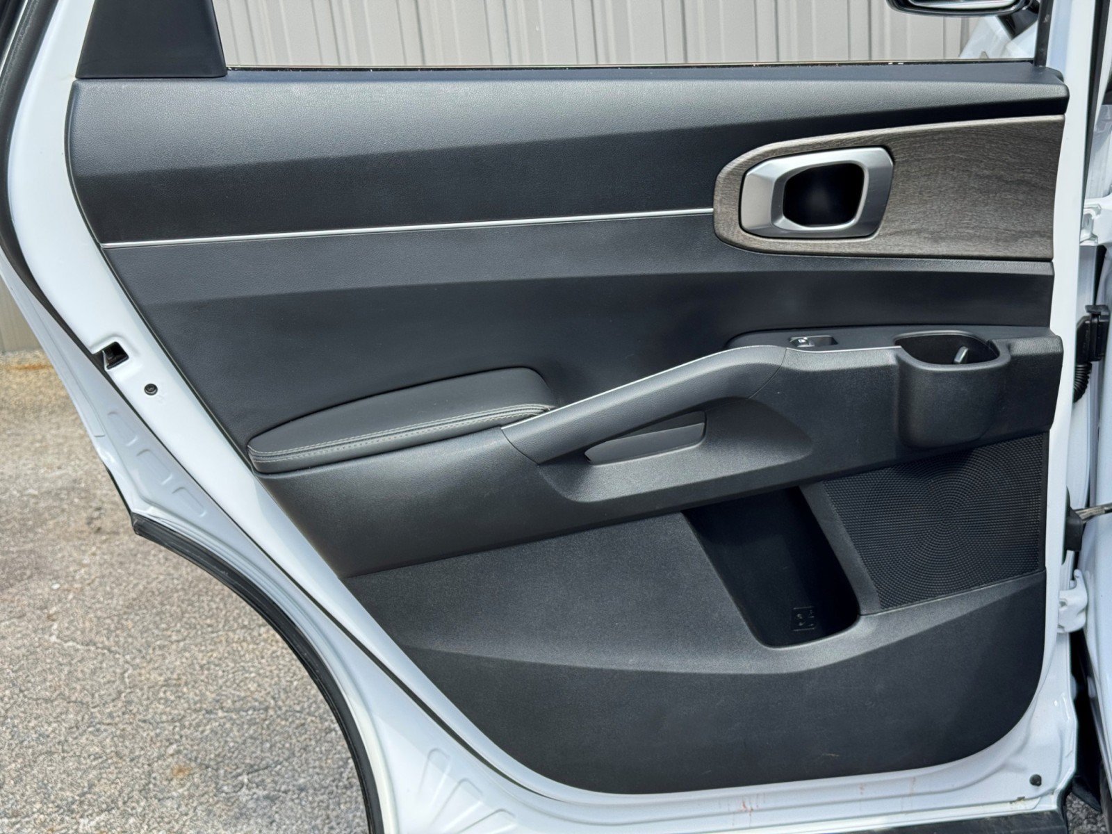 Used 2022 Kia Sorento EX w/ Panoramic Sunroof Package FWD image 42