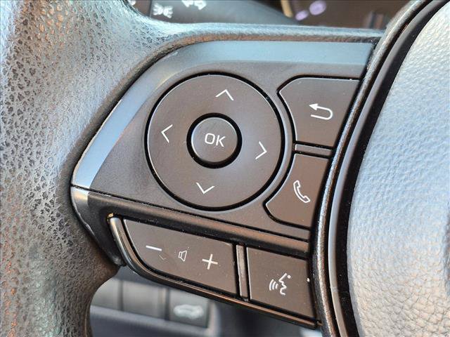 Used 2022 Toyota RAV4 XLE w/ Convenience Package FWD image 13