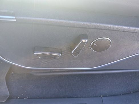 Used 2023 Ford F150 Raptor image 15