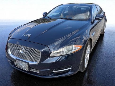 Used 2012 Jaguar XJ L image 3