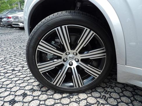 Certified 2024 Volvo XC90 T8 Ultimate AWD/4WD image 31