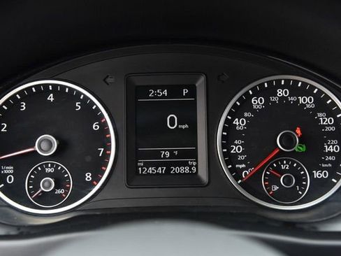 Used 2017 Volkswagen Tiguan S AWD/4WD image 10