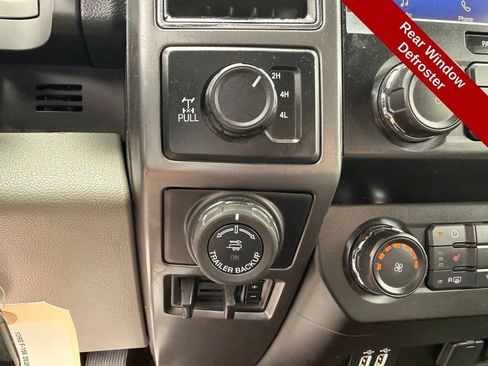 Used 2020 Ford F150 XLT w/ Equipment Group 302A Luxury AWD/4WD image 26