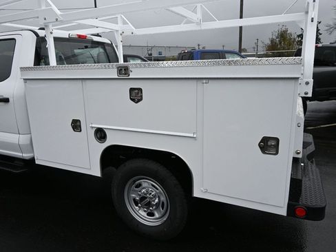 New 2026 Ford F350 XL w/ XL Chrome Package image 10