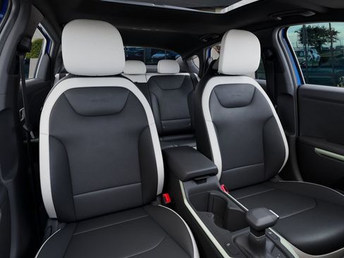 New 2025 Kia K4 GT-Line Turbo image 15