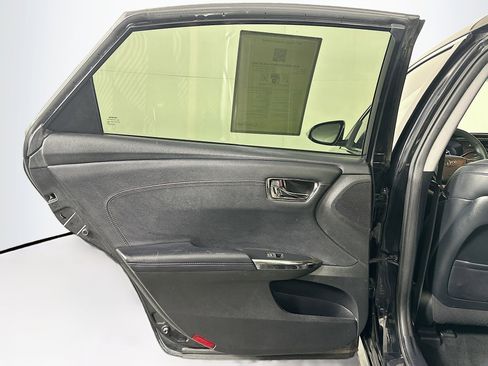 Used 2017 Toyota Avalon Limited FWD image 26