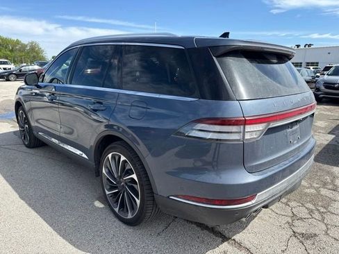 Used 2021 Lincoln Aviator Reserve w/ Equipment Group 202A AWD/4WD image 3
