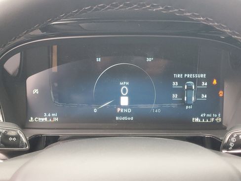 New 2026 Lincoln Corsair Premiere image 19