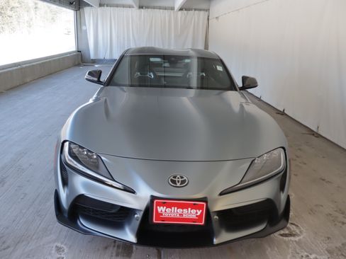 Used 2022 Toyota Supra Premium image 4
