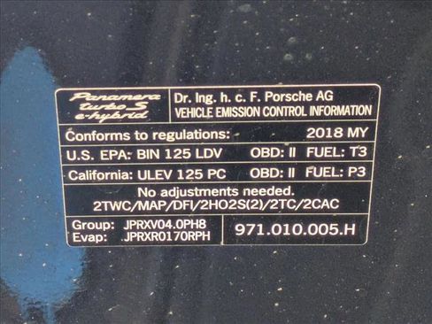 Used 2018 Porsche Panamera Turbo S image 23