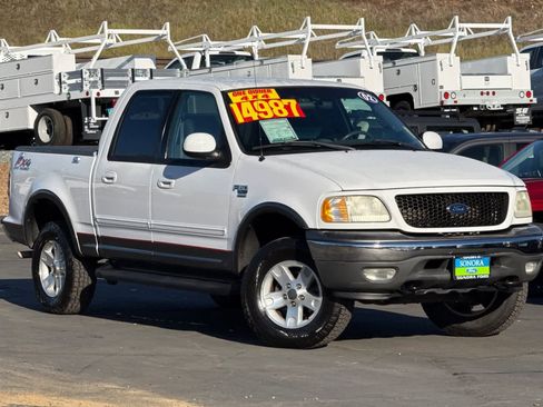 Used 2002 Ford F150 XLT image 2