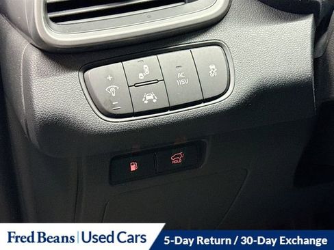 Used 2019 Kia Sorento SX w/ SX Touring Package image 12