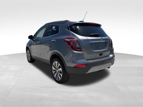 Used 2020 Buick Encore Preferred AWD/4WD image 5