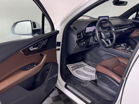 Used 2019 Audi Q7 3.0T Prestige w/ Prestige Package AWD/4WD image 10