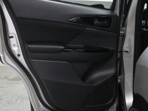 Used 2023 Mitsubishi Eclipse Cross LE image 30