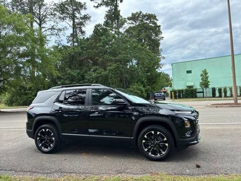 Used 2026 Chevrolet Equinox RS w/ Convenience Package III AWD/4WD image 2