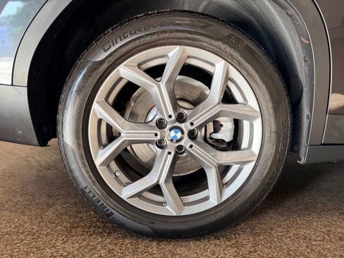Used 2024 BMW X4 xDrive30i AWD/4WD image 28