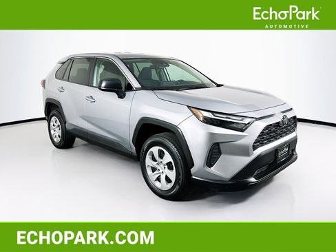 Used 2025 Toyota RAV4 LE image 1