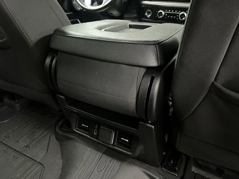 Used 2024 GMC Sierra 1500 Elevation image 56