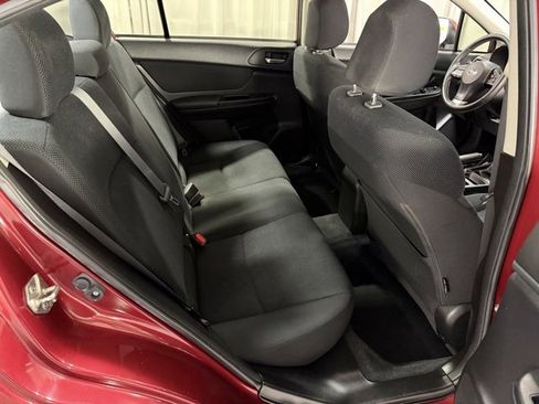 Used 2013 Subaru Impreza 2.0i Premium w/ Alloy Wheel Pkg + Moonroof image 8