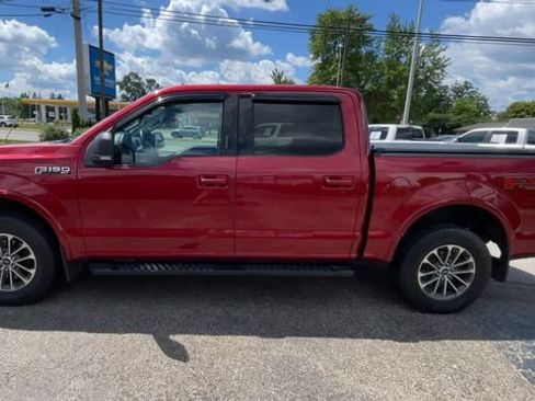 Used 2018 Ford F150 XLT w/ Equipment Group 302A Luxury AWD/4WD image 7