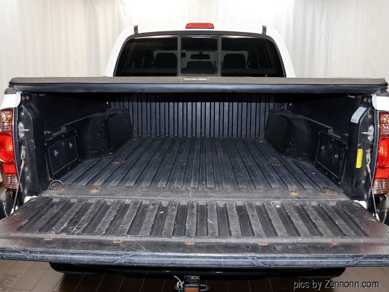 Used 2015 Toyota Tacoma PreRunner w/ Convenience Package RWD image 6