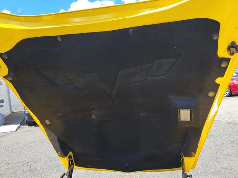 Used 2005 Chevrolet Corvette Convertible w/ Preferred Equipment Group image 33