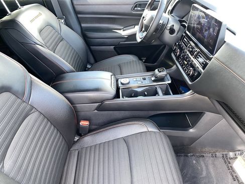 New 2026 Nissan Pathfinder Rock Creek AWD/4WD image 10