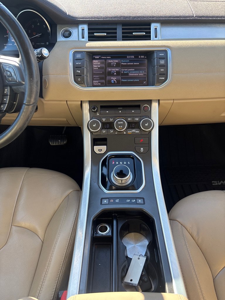 Used 2013 Land Rover Range Rover Evoque Pure Plus AWD/4WD image 16