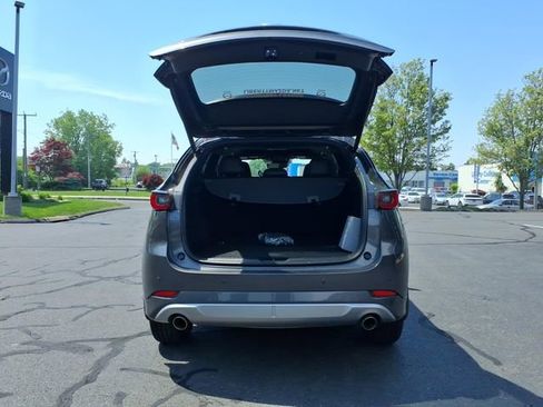Certified 2025 MAZDA CX-5 Signature AWD/4WD image 10
