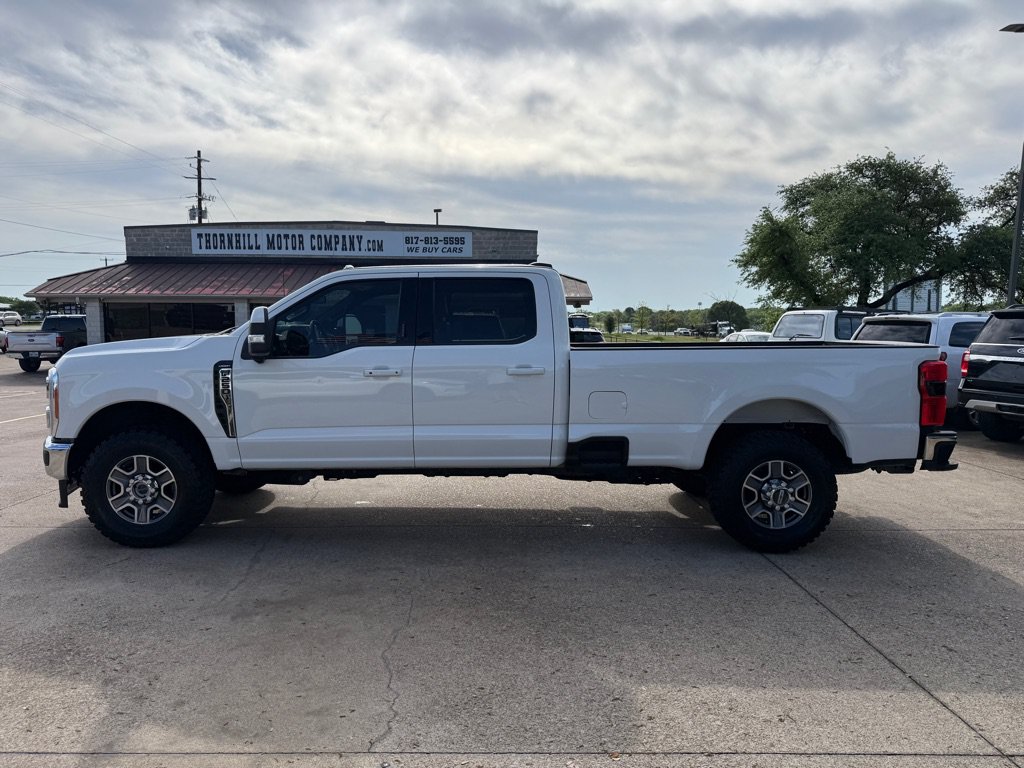 Used 2023 Ford F250 Lariat w/ FX4 Off-Road Package AWD/4WD image 3