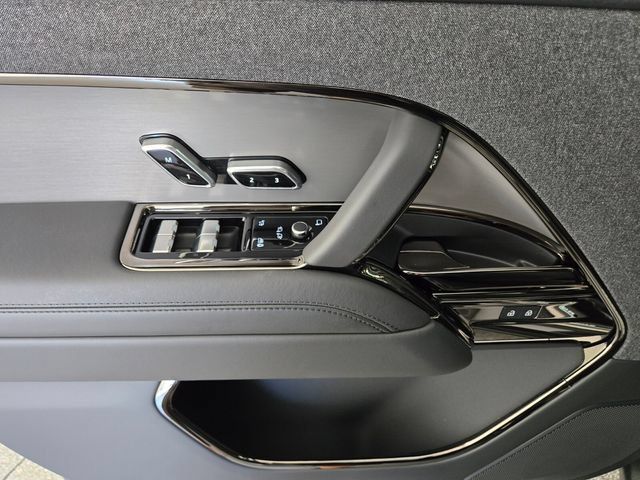 New 2026 Land Rover Range Rover Sport SE AWD/4WD image 20