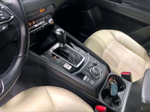 Used 2020 MAZDA CX-5 Touring image 20