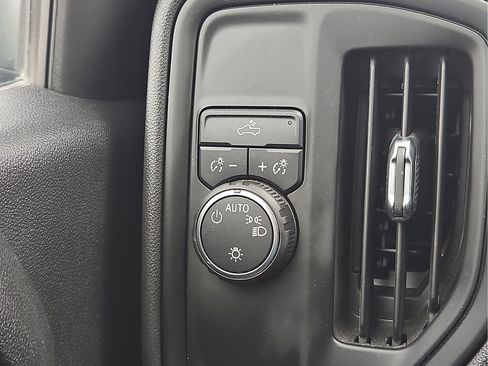 Used 2024 Chevrolet Silverado 1500 Custom RWD image 15